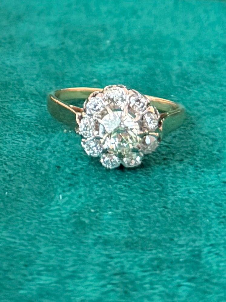 "Gabrielle" Bague Marguerite en or jaune et diamants
