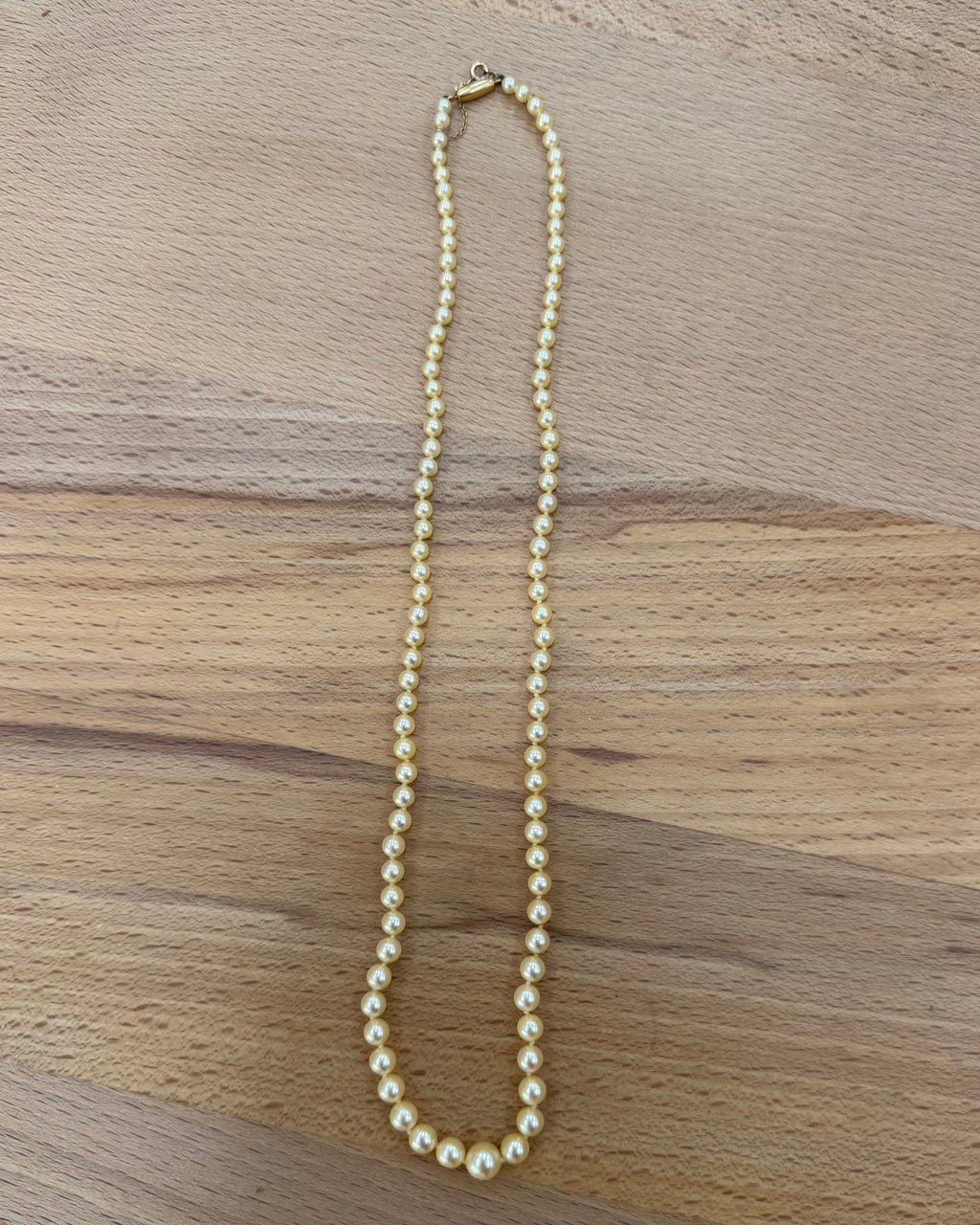 Collier de perles en or jaune