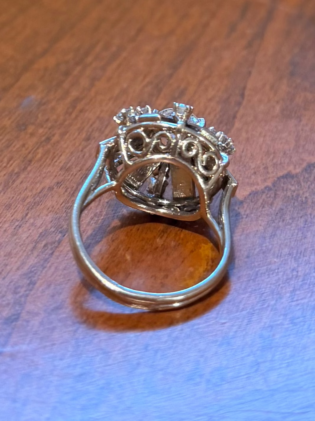 "Sidonie" Bague Art déco en platine et diamants
