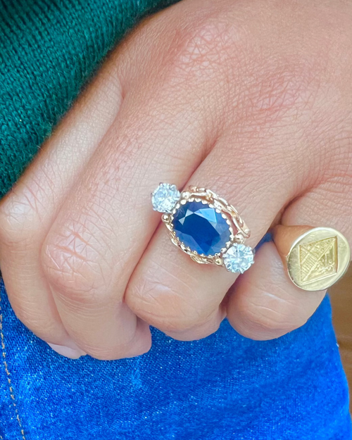 "Eugénie" Bague Tank en or rose, saphir et diamants