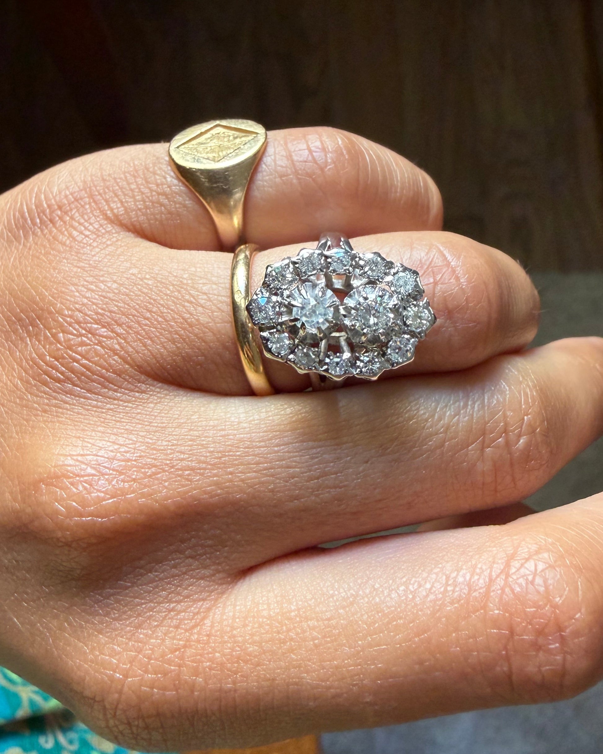 "Romane" Bague Navette en or blanc et diamants