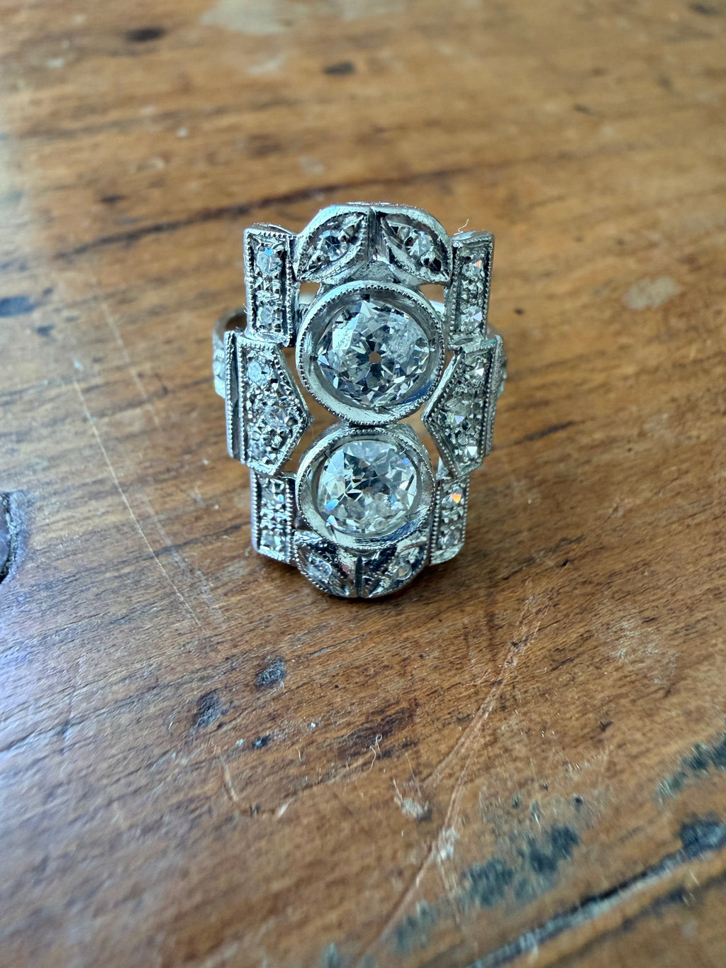 « Esther » Bague Art déco, en or blanc platine et diamants
