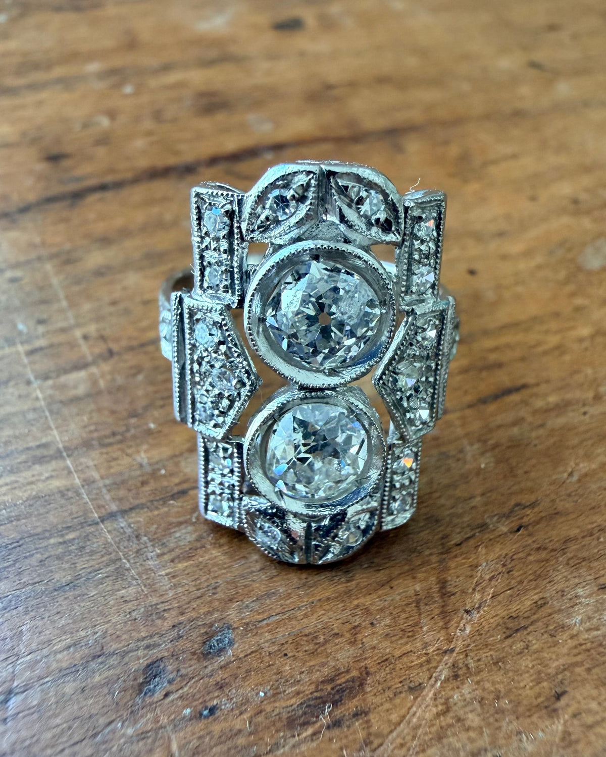 « Esther » Bague Art déco, en or blanc platine et diamants