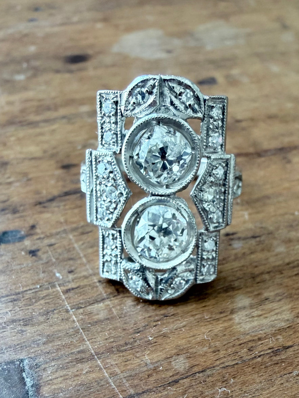 « Esther » Bague Art déco, en or blanc platine et diamants
