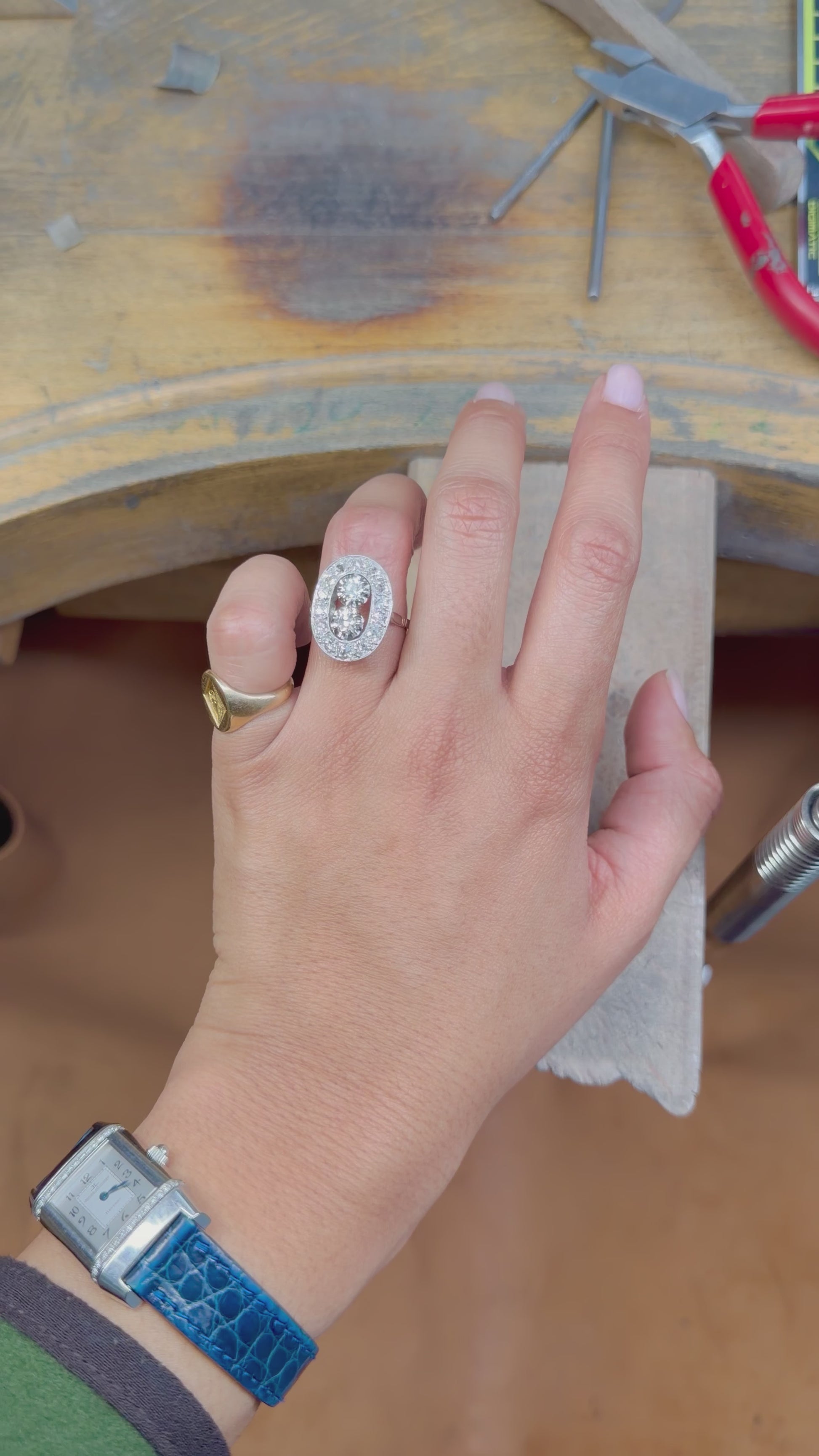 « Soline » Bague en platine et diamants 1.30 carats