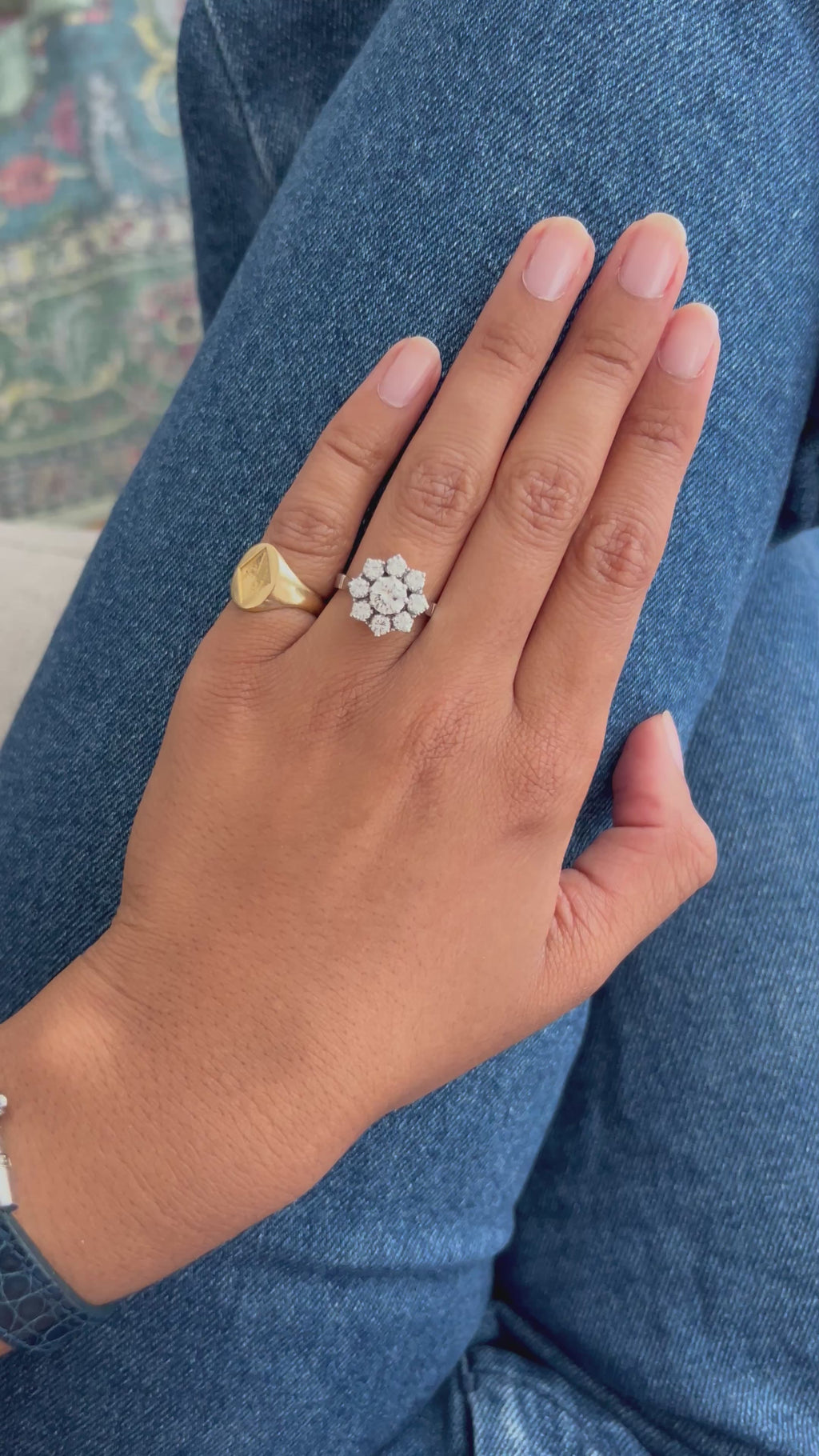 Bague Marguerite en platine et diamants